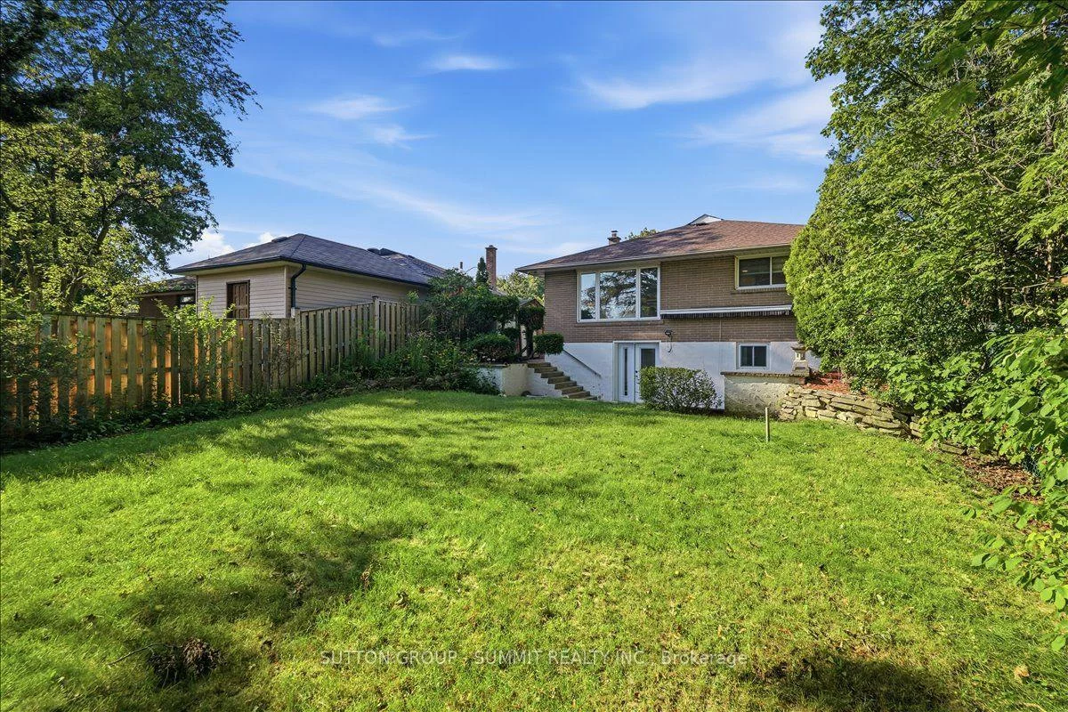 73, Thornbeck, Woburn, Toronto