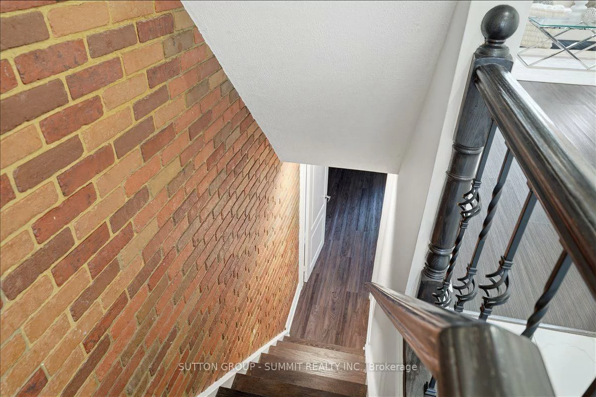 73, Thornbeck, Woburn, Toronto