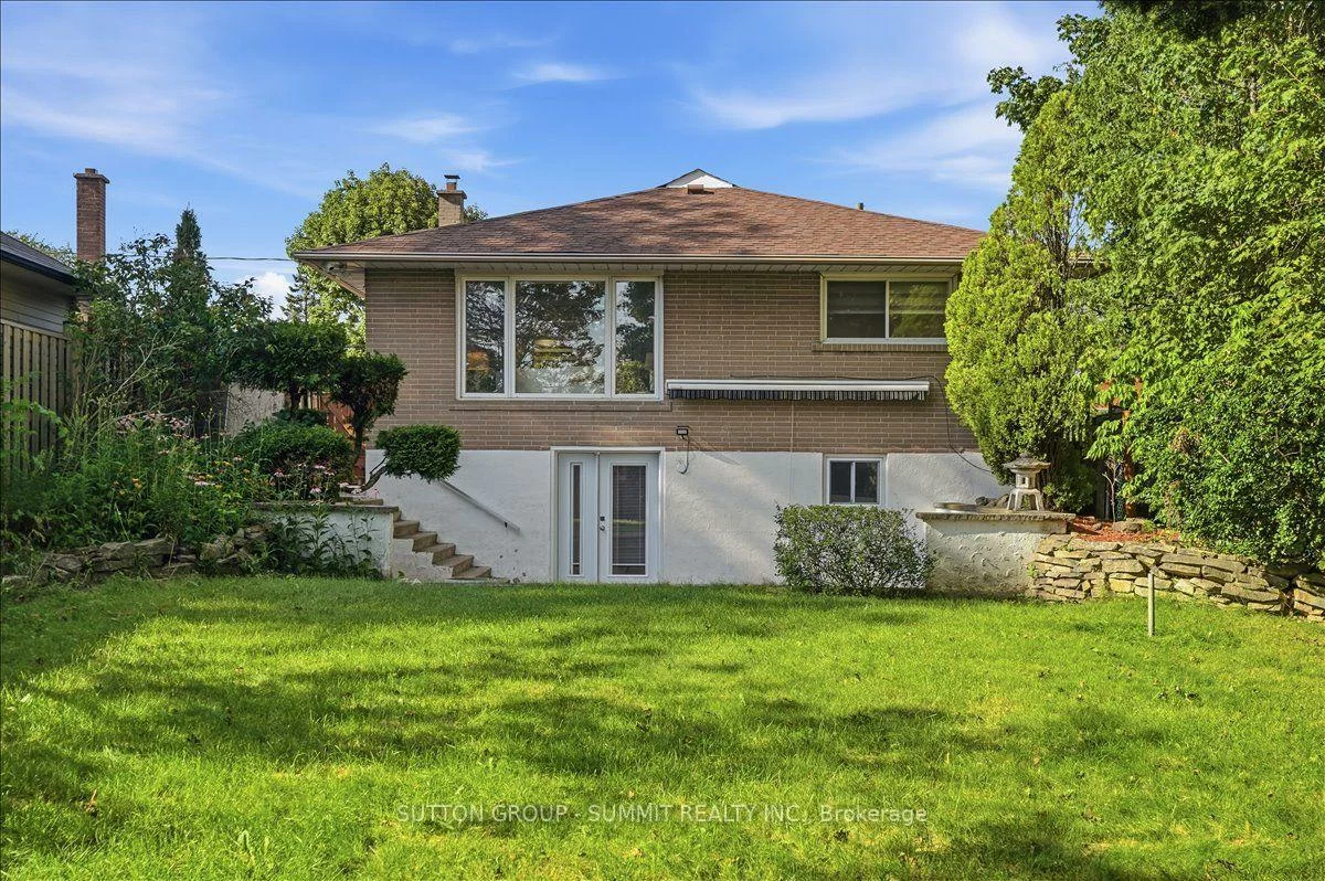 73, Thornbeck, Woburn, Toronto