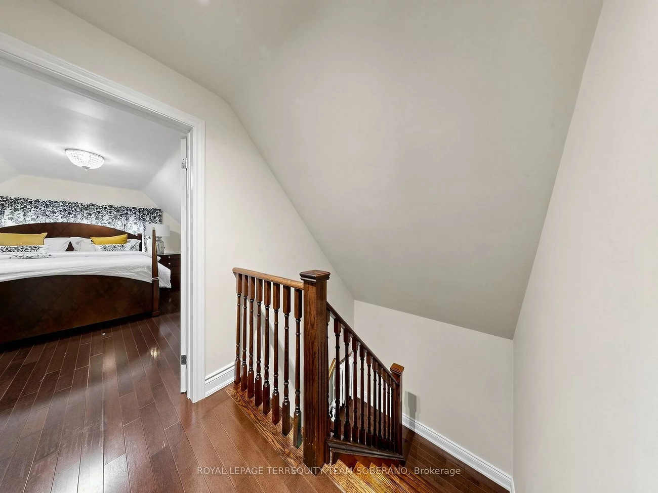 67, Barrington, Crescent Town, Toronto