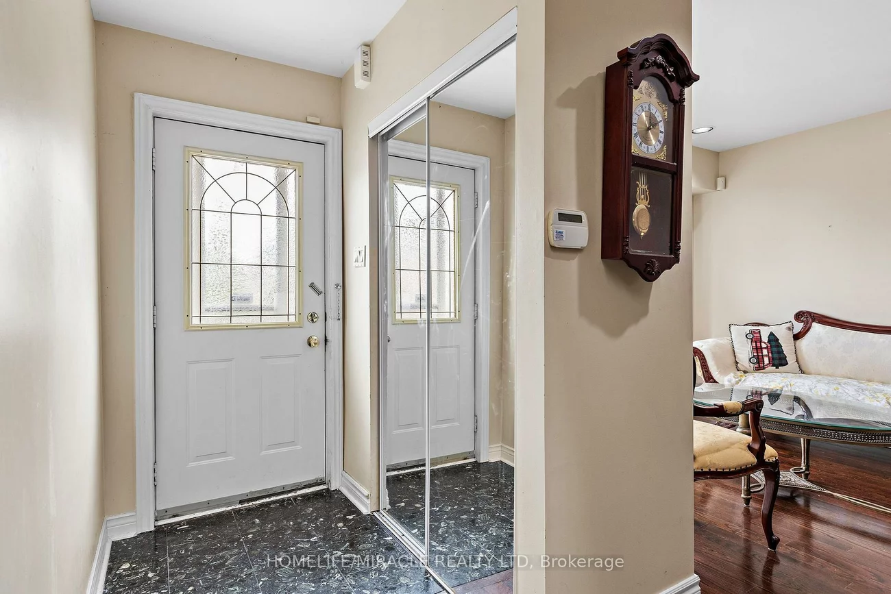 33, Torrens, Broadview North, Toronto