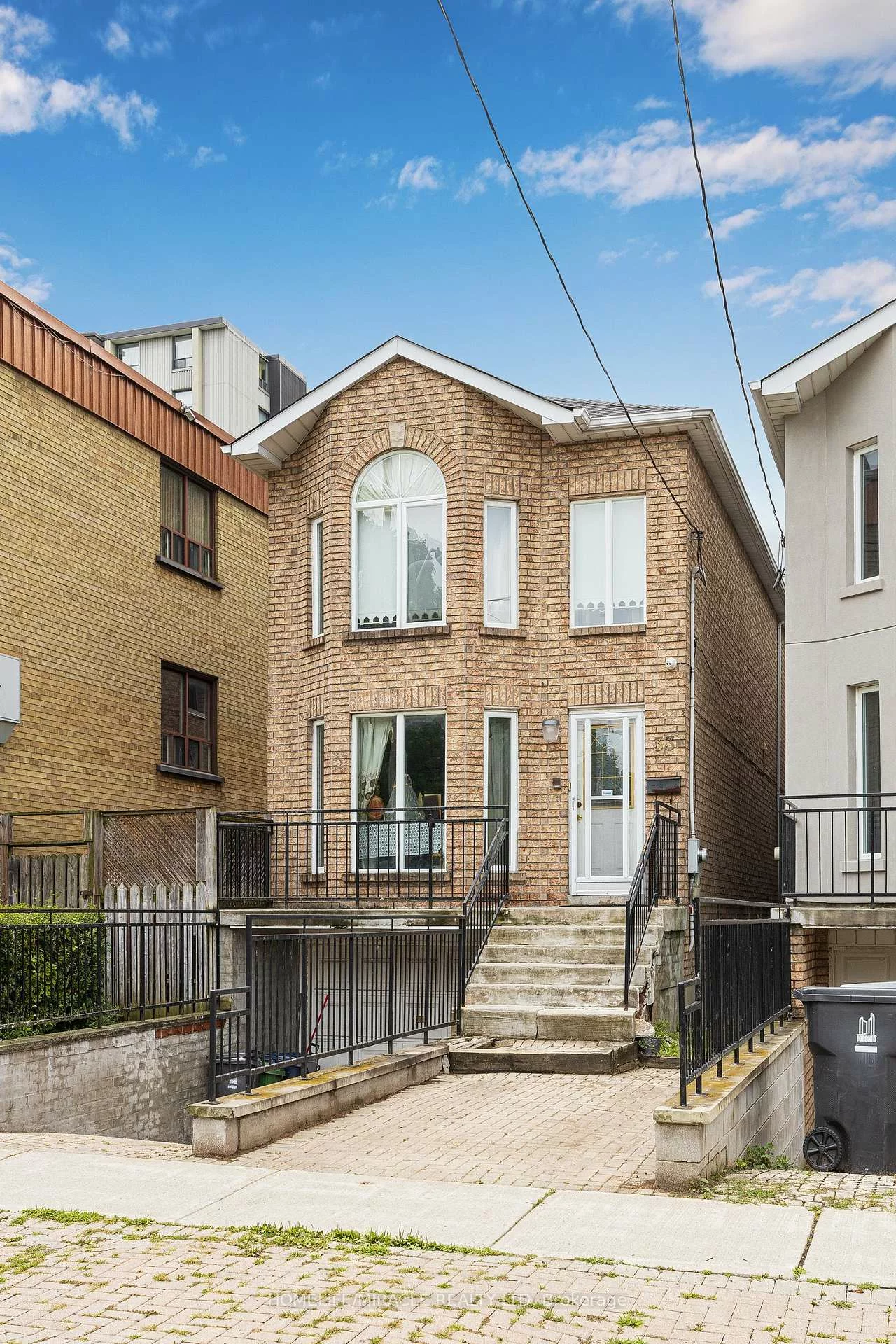 33, Torrens, Broadview North, Toronto