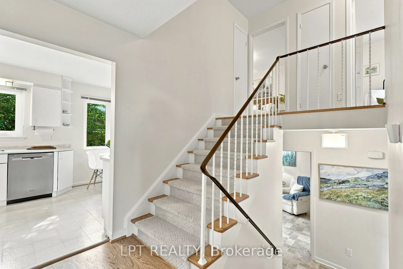 46, Tweedrock, Morningside, Toronto