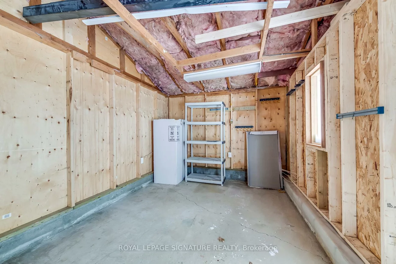 24, Merritt, O'Connor-Parkview, Toronto