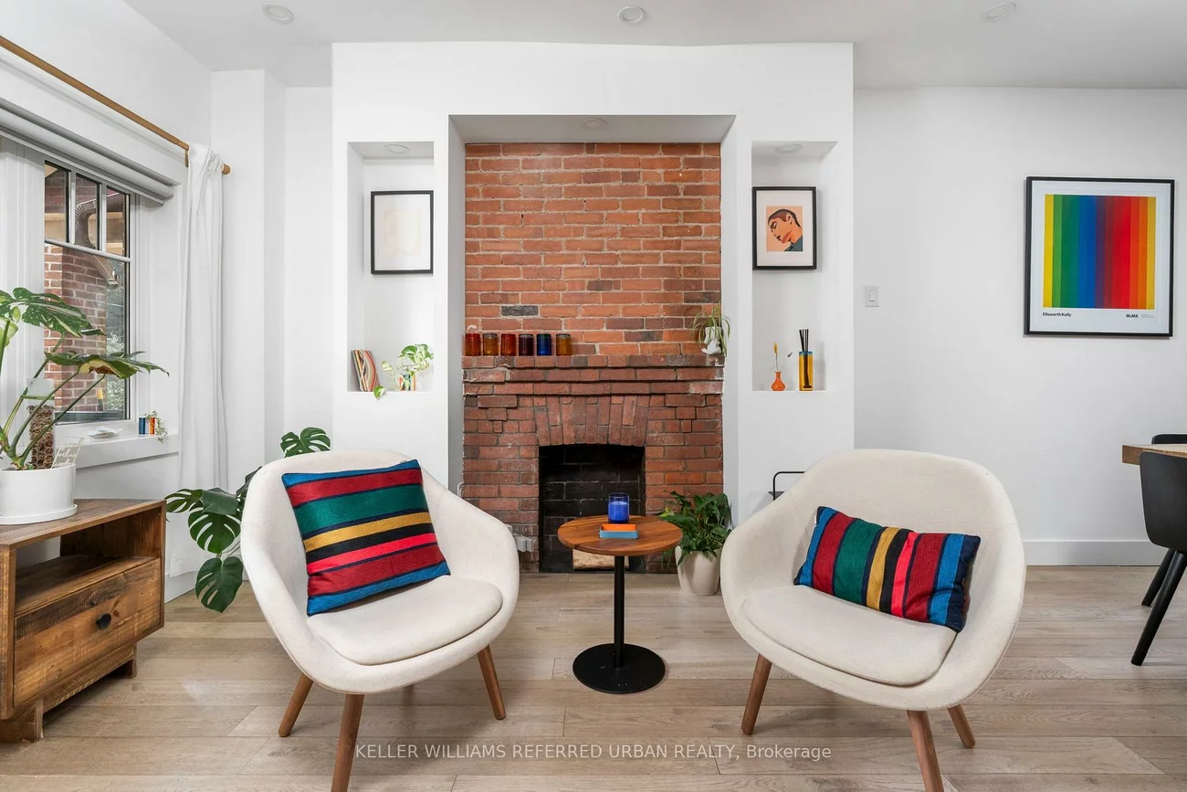 21, Millbrook, North Riverdale, Toronto