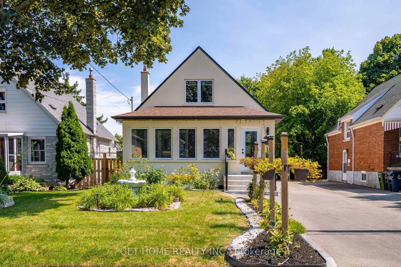 11, Twin Pauls, Wexford-Maryvale, Toronto