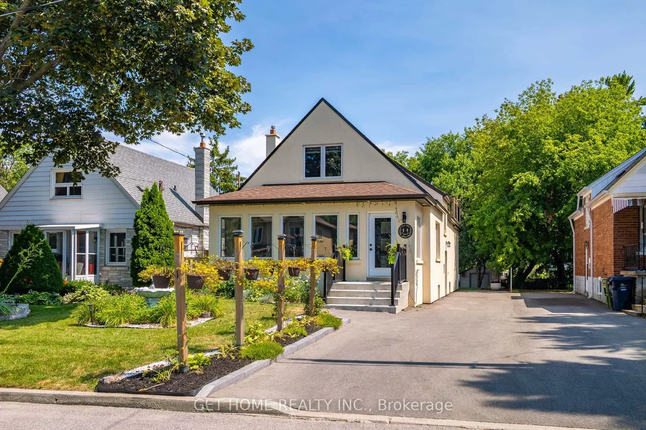 11, Twin Pauls, Wexford-Maryvale, Toronto