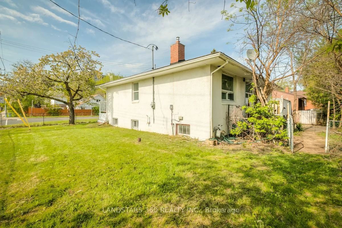 127, Galloway, West Hill, Toronto