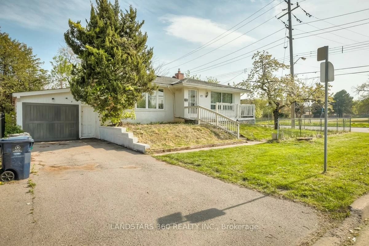 127, Galloway, West Hill, Toronto