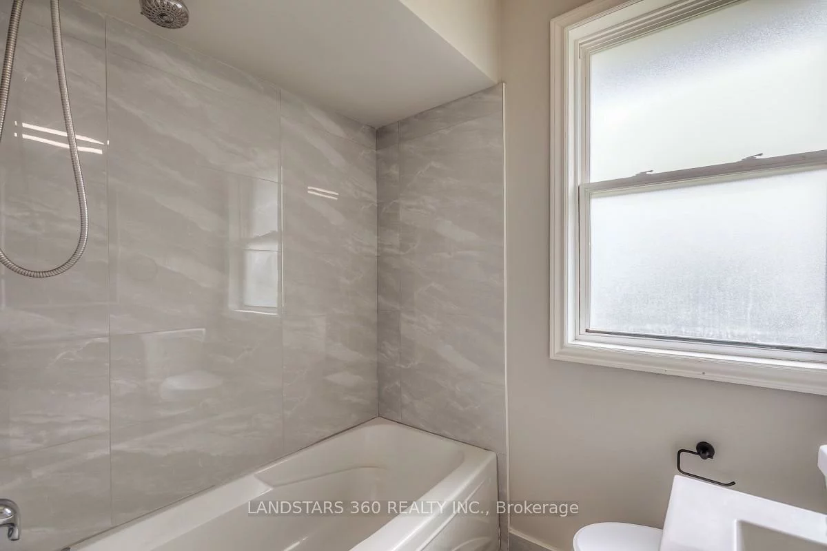 127, Galloway, West Hill, Toronto