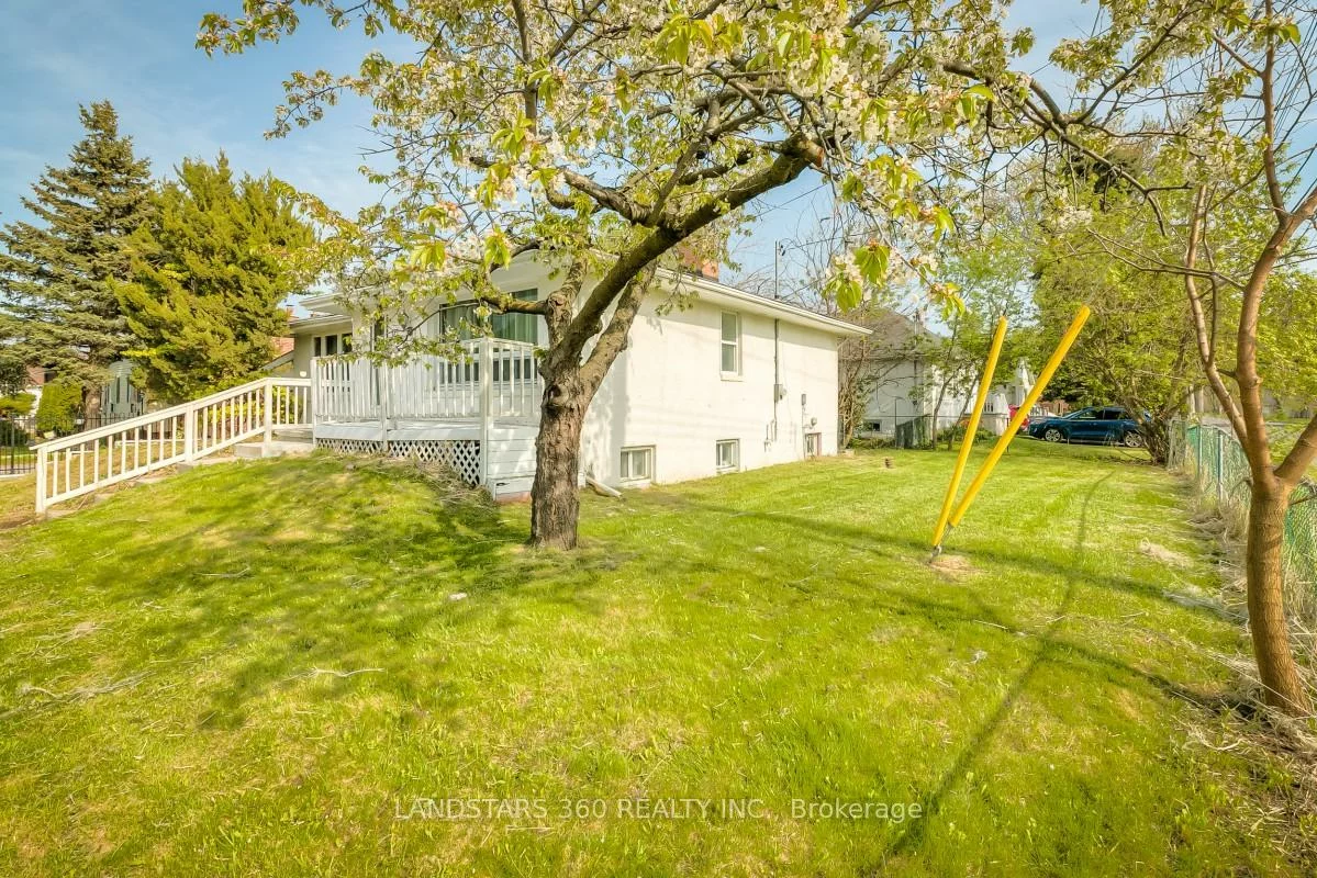 127, Galloway, West Hill, Toronto