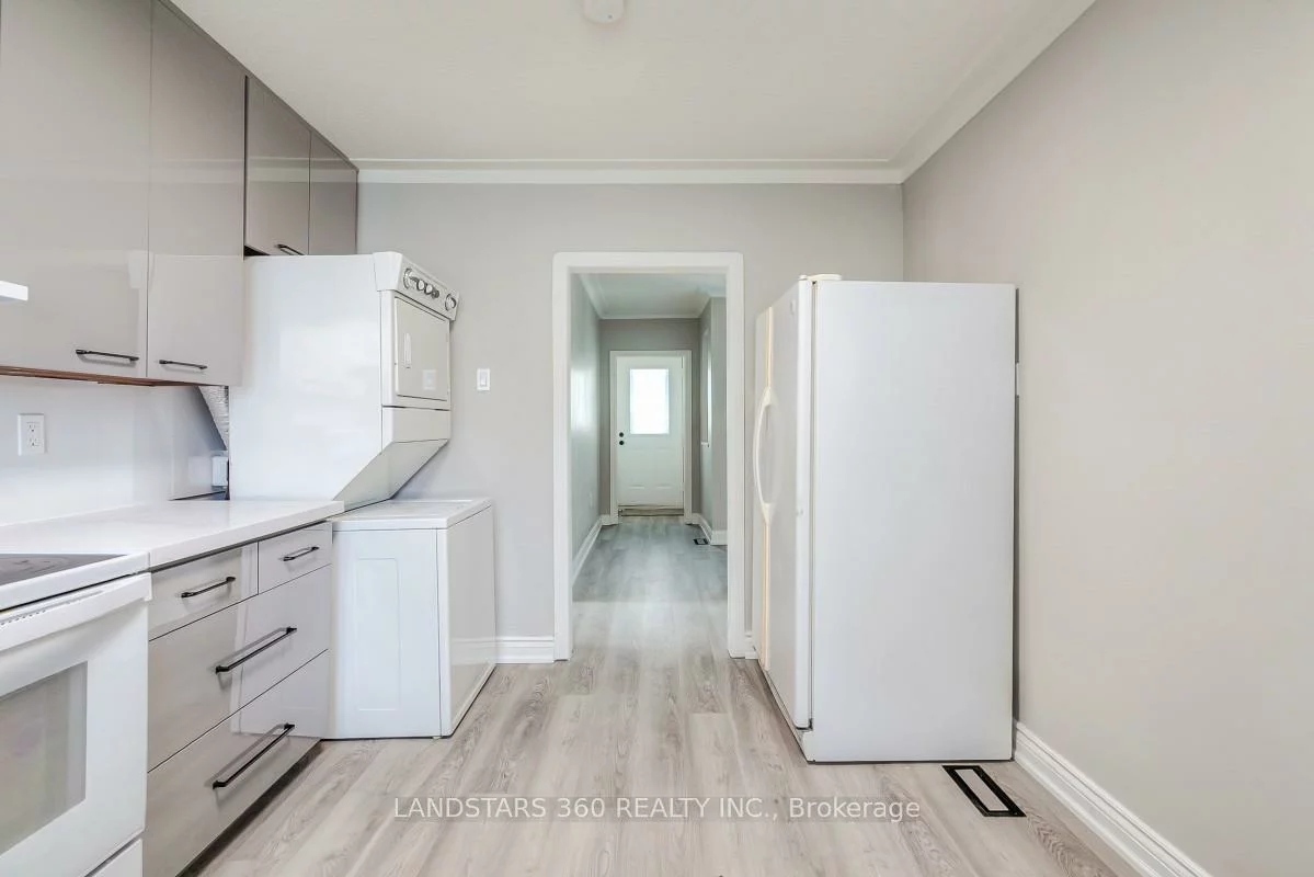 127, Galloway, West Hill, Toronto