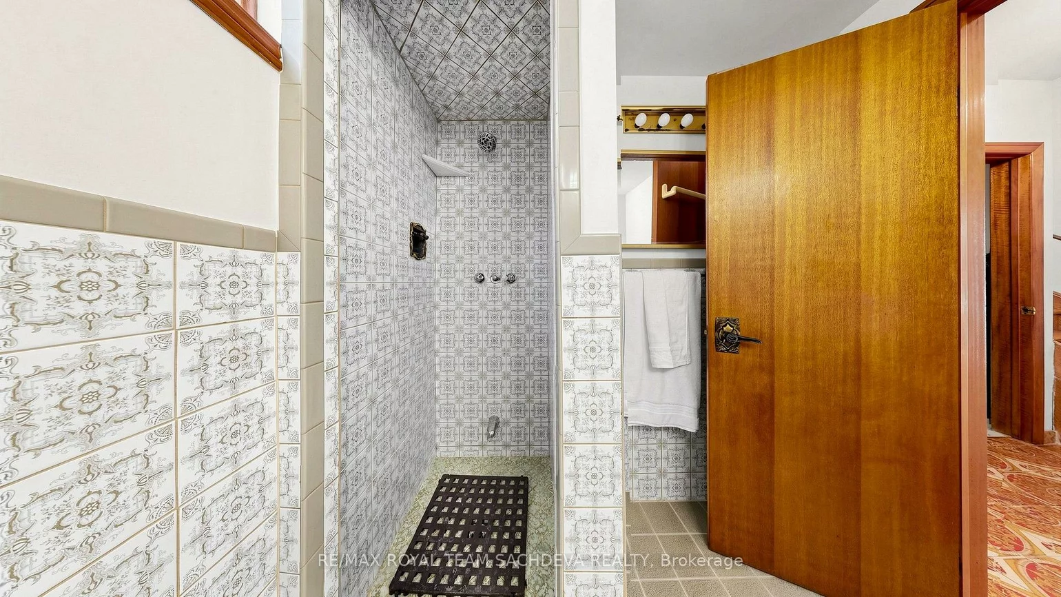 68, Fergalea, West Hill, Toronto