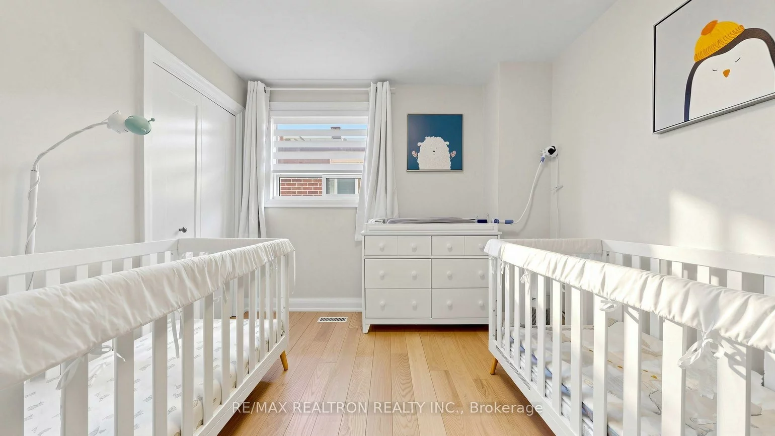 2221, Warden, Tam O'Shanter-Sullivan, Toronto