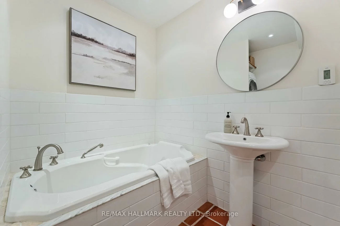 227, Waverley, The Beaches, Toronto