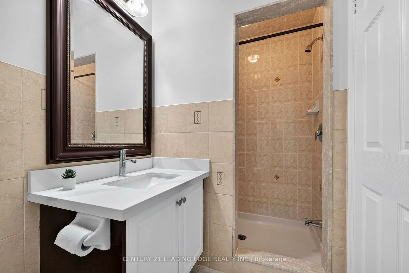 63, Wilkes, Clairlea-Birchmount, Toronto