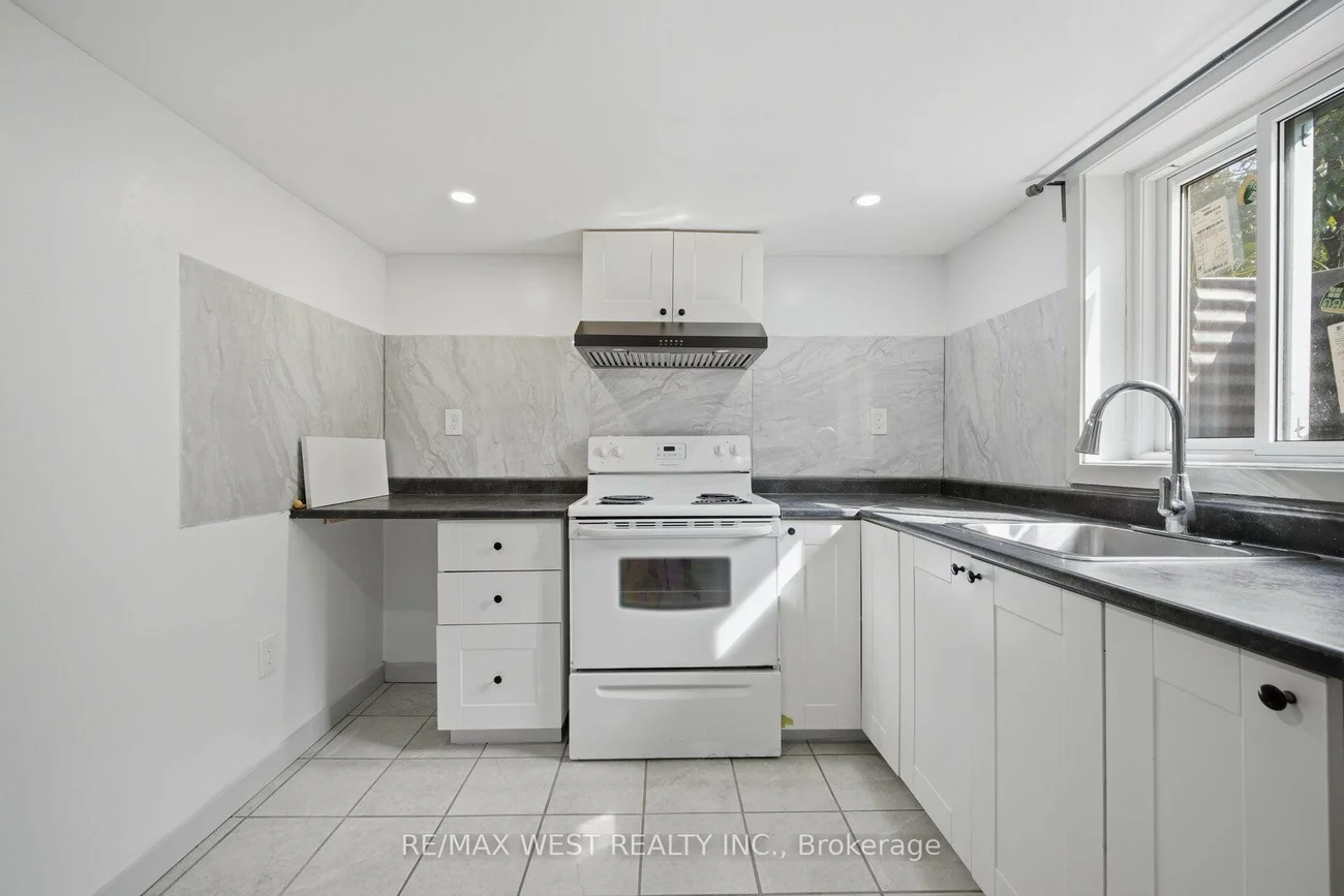 751, Meadowvale, Highland Creek, Toronto