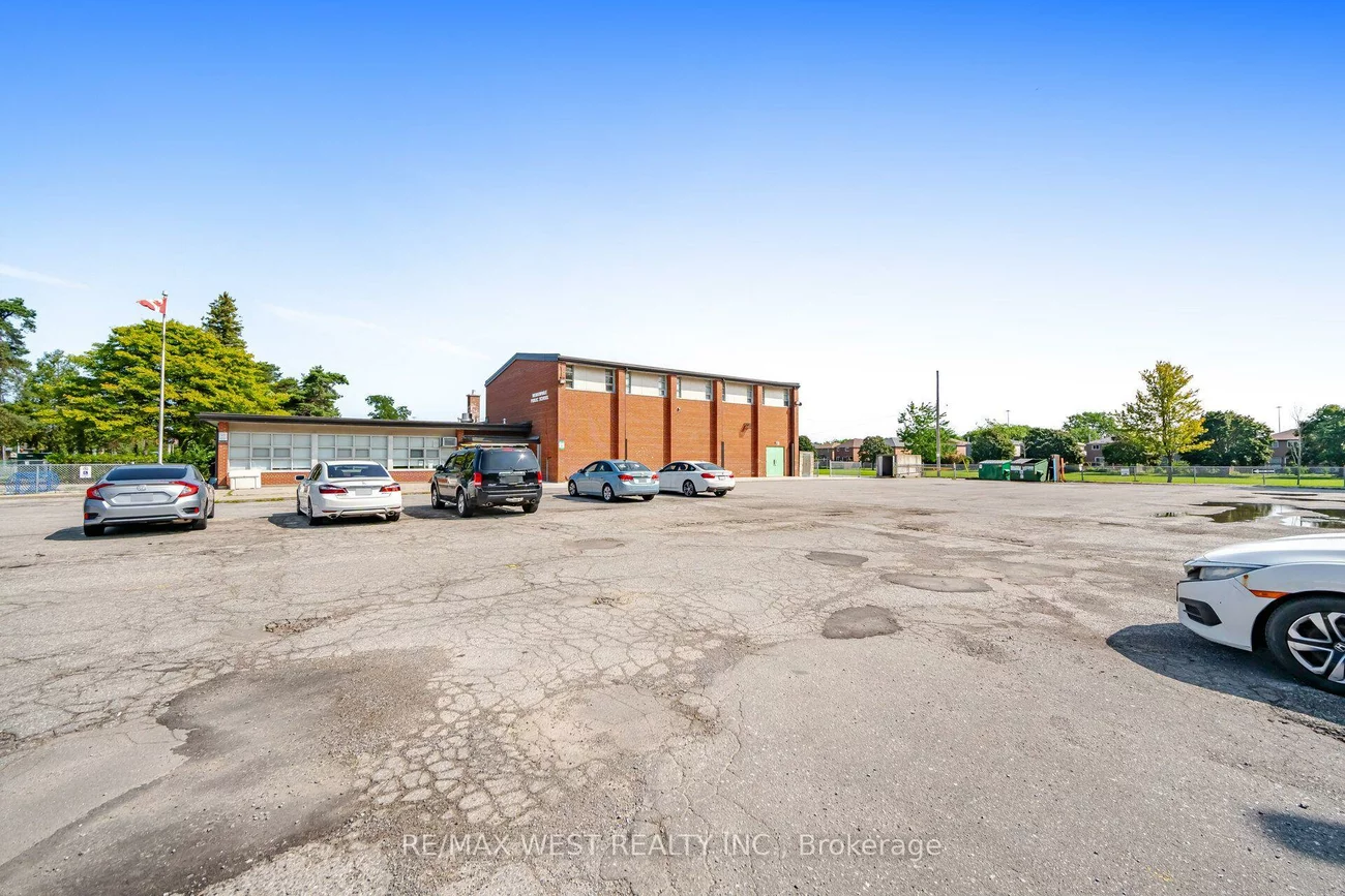751, Meadowvale, Highland Creek, Toronto