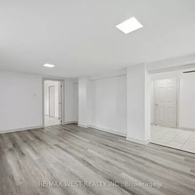751, Meadowvale, Highland Creek, Toronto