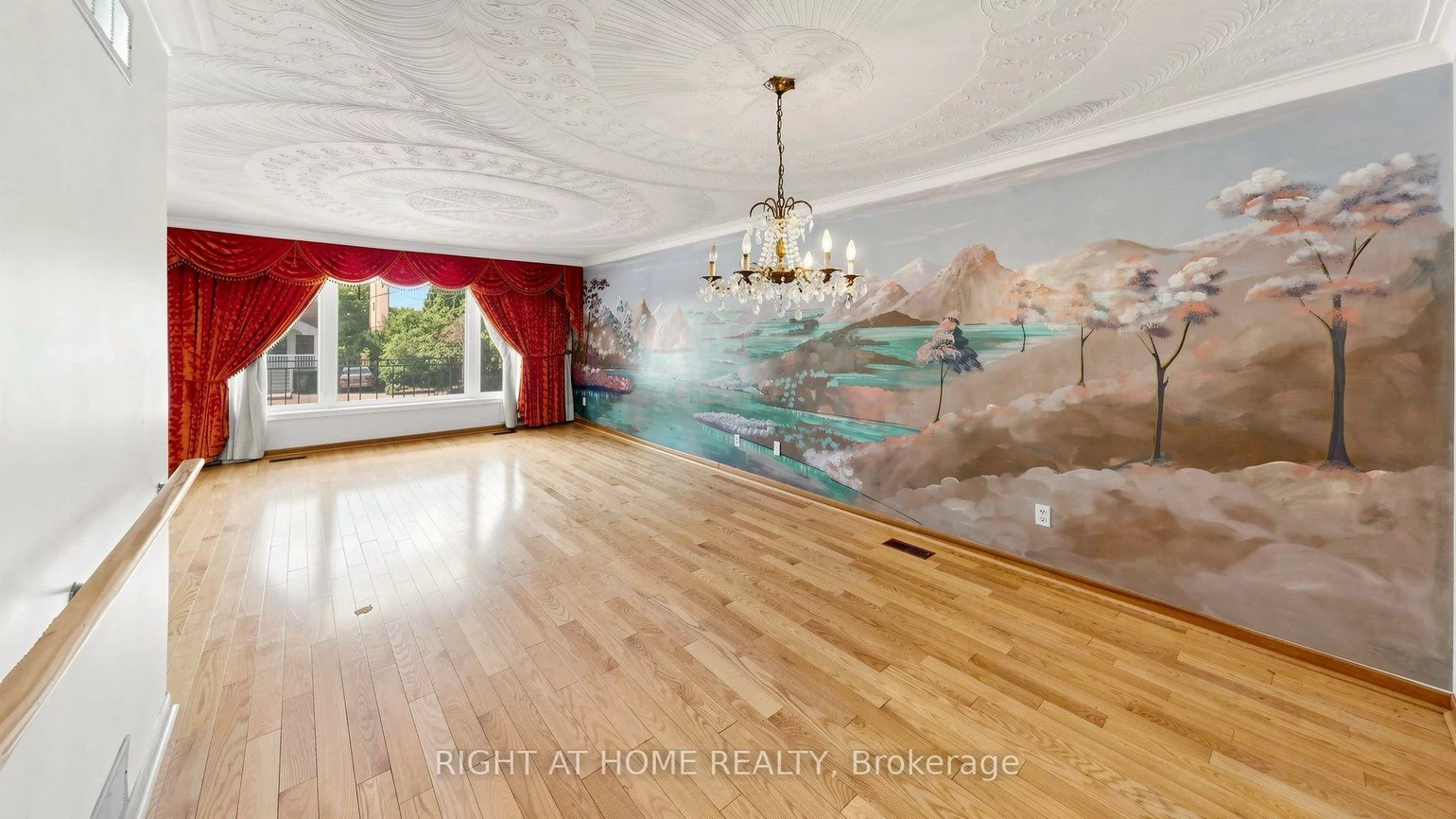 20, Torrens, Broadview North, Toronto