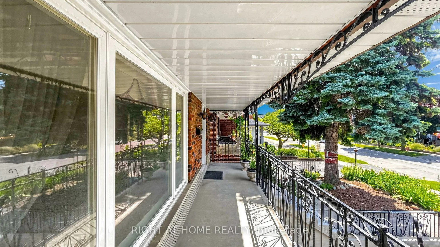 20, Torrens, Broadview North, Toronto