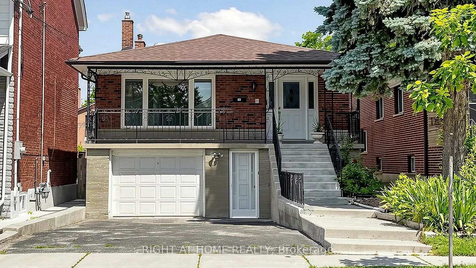 20, Torrens, Broadview North, Toronto