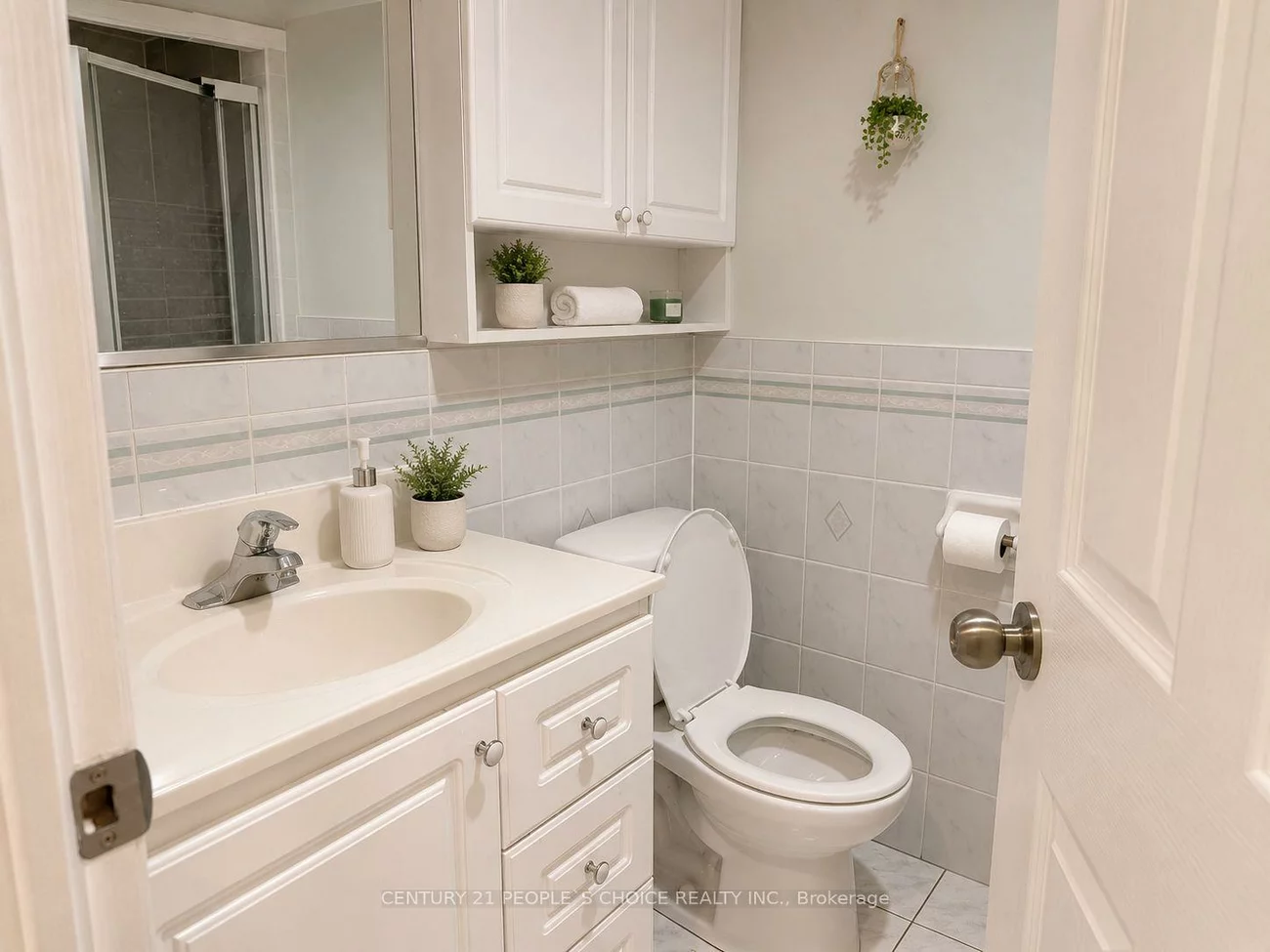5, Mid Pines, Woburn, Toronto