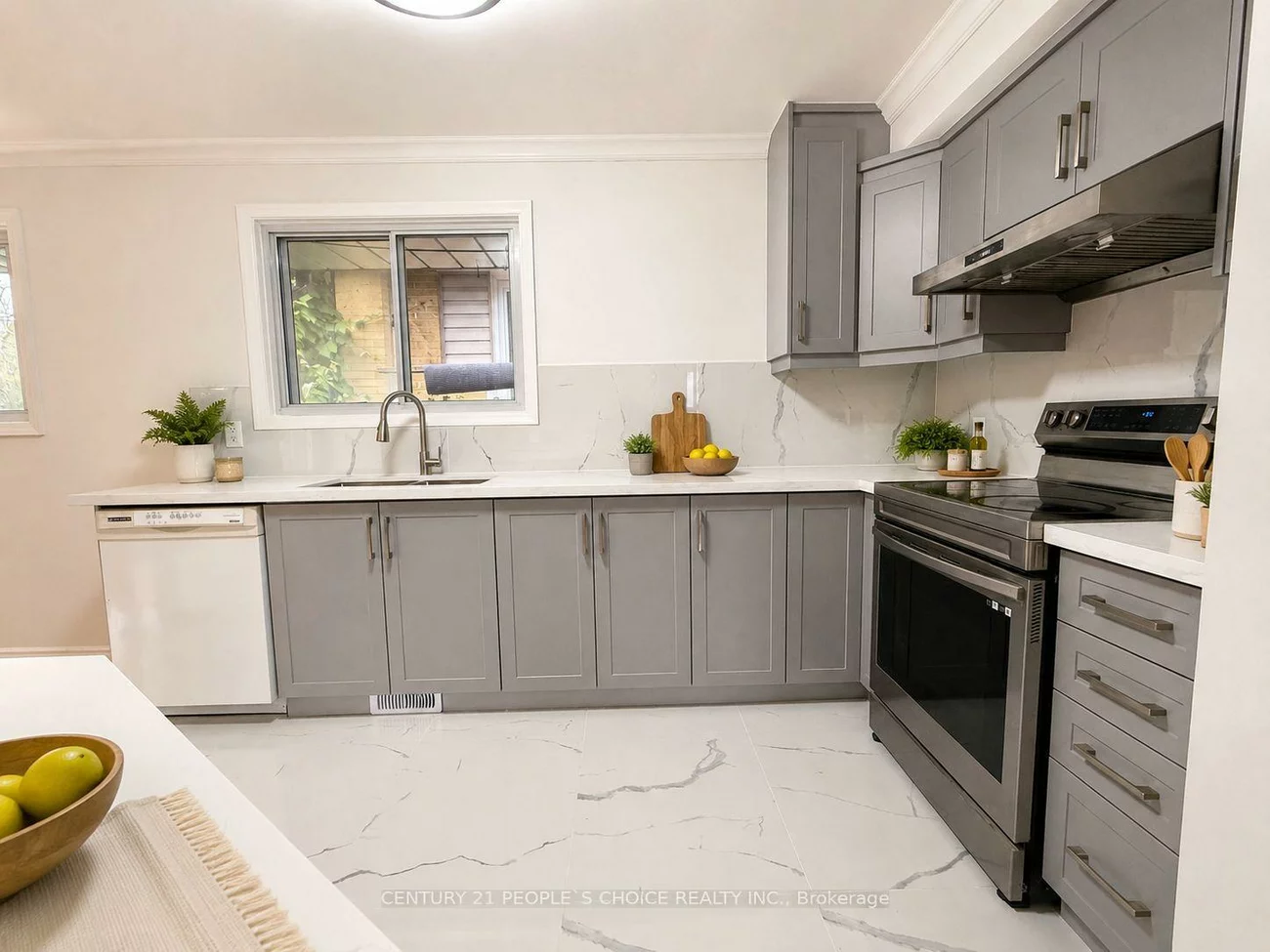 5, Mid Pines, Woburn, Toronto