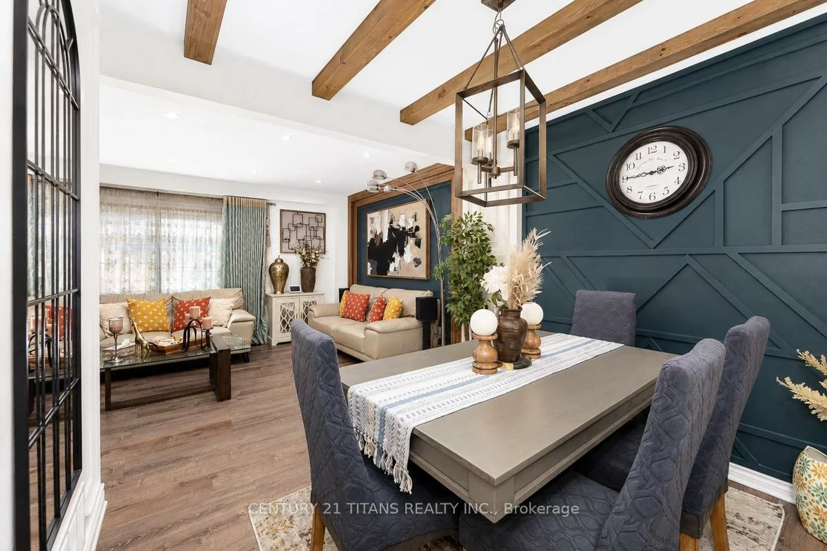 22, Whiteleas, Malvern, Toronto