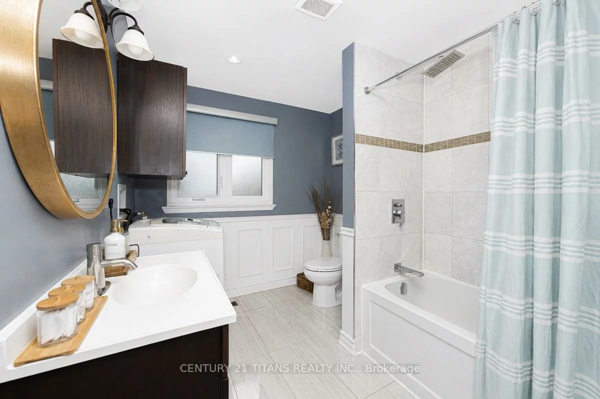22, Whiteleas, Malvern, Toronto