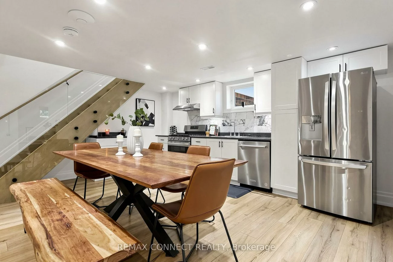 10, Catalina, Scarborough Village, Toronto
