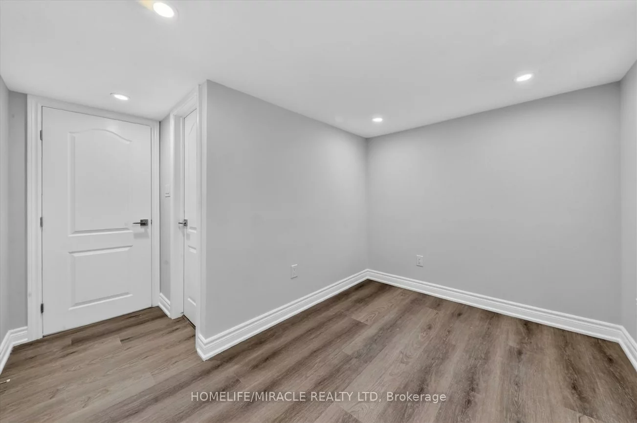 46, Singleton, Wexford-Maryvale, Toronto