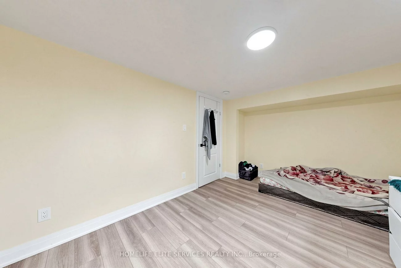 76, Gooderham, Wexford-Maryvale, Toronto