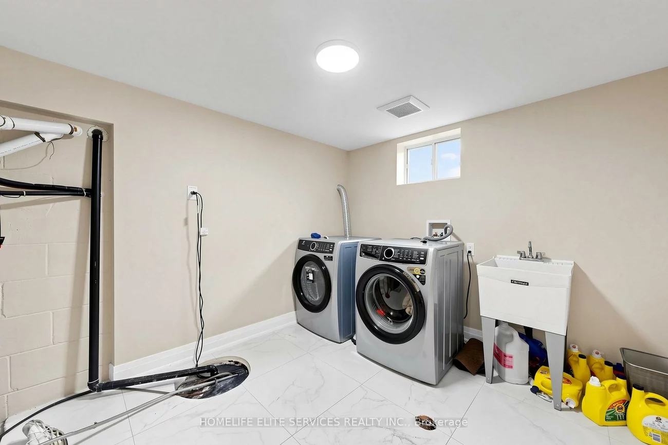 76, Gooderham, Wexford-Maryvale, Toronto