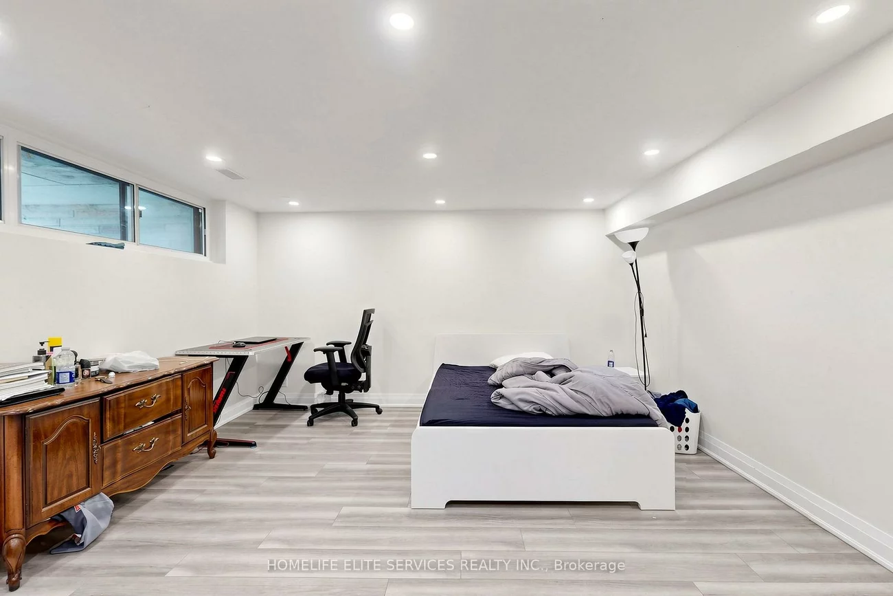 76, Gooderham, Wexford-Maryvale, Toronto