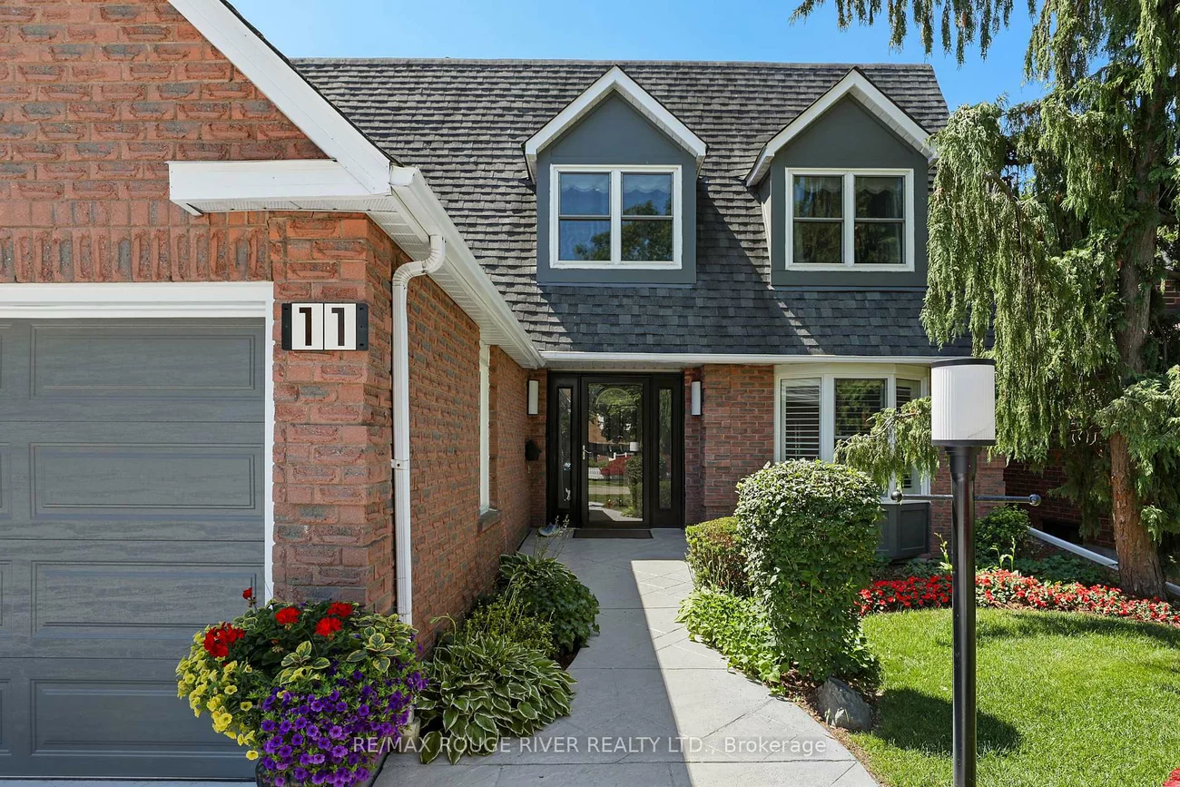 11, Canmore, Highland Creek, Toronto
