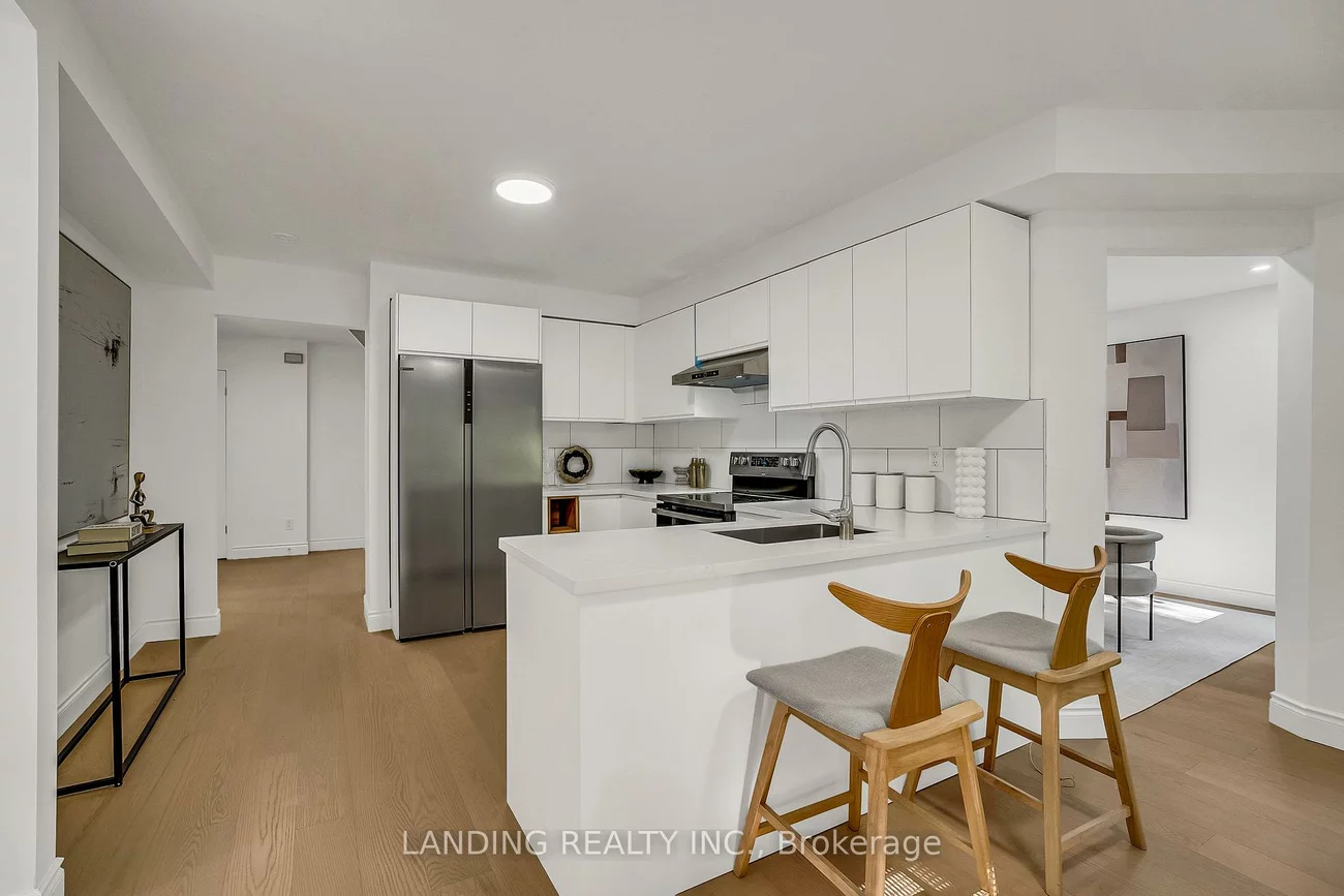 6, Dartmoor, Morningside, Toronto