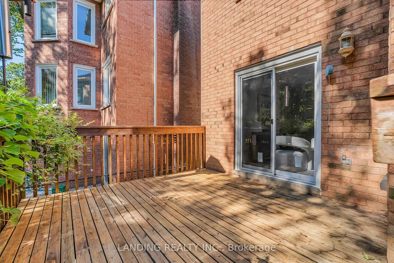 6, Dartmoor, Morningside, Toronto