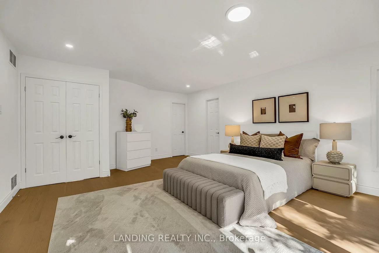 6, Dartmoor, Morningside, Toronto