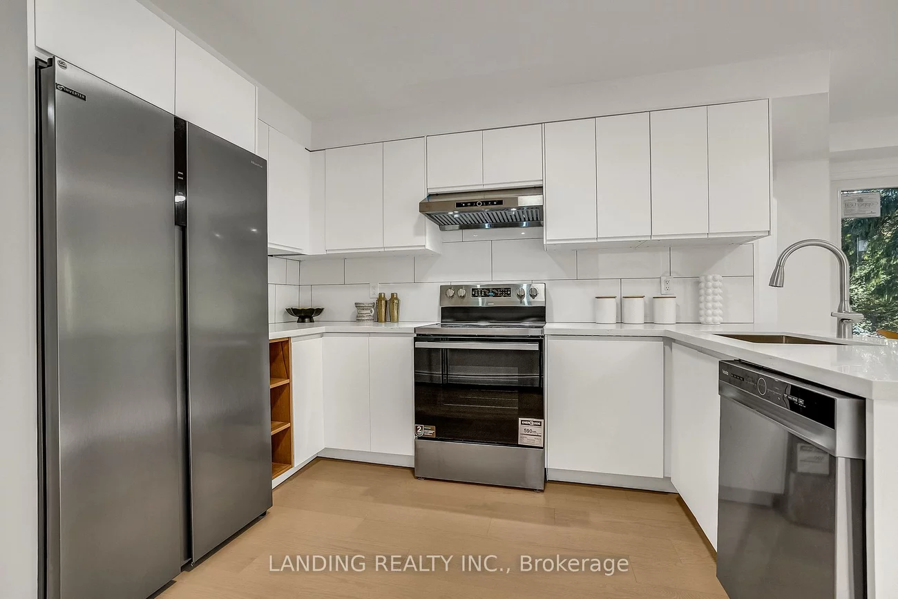 6, Dartmoor, Morningside, Toronto