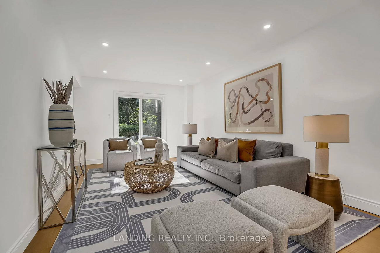 6, Dartmoor, Morningside, Toronto
