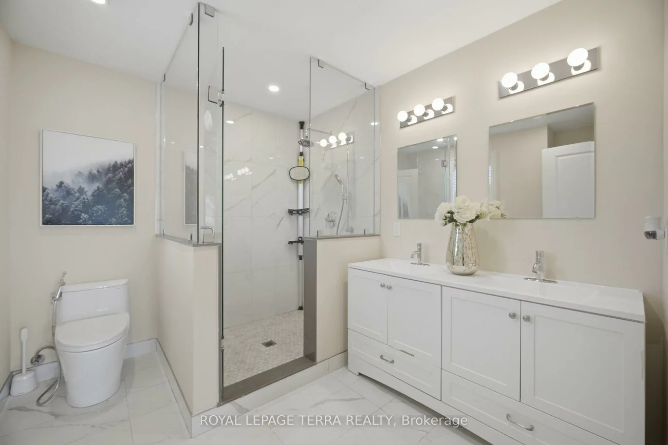 27, Minford, Wexford-Maryvale, Toronto