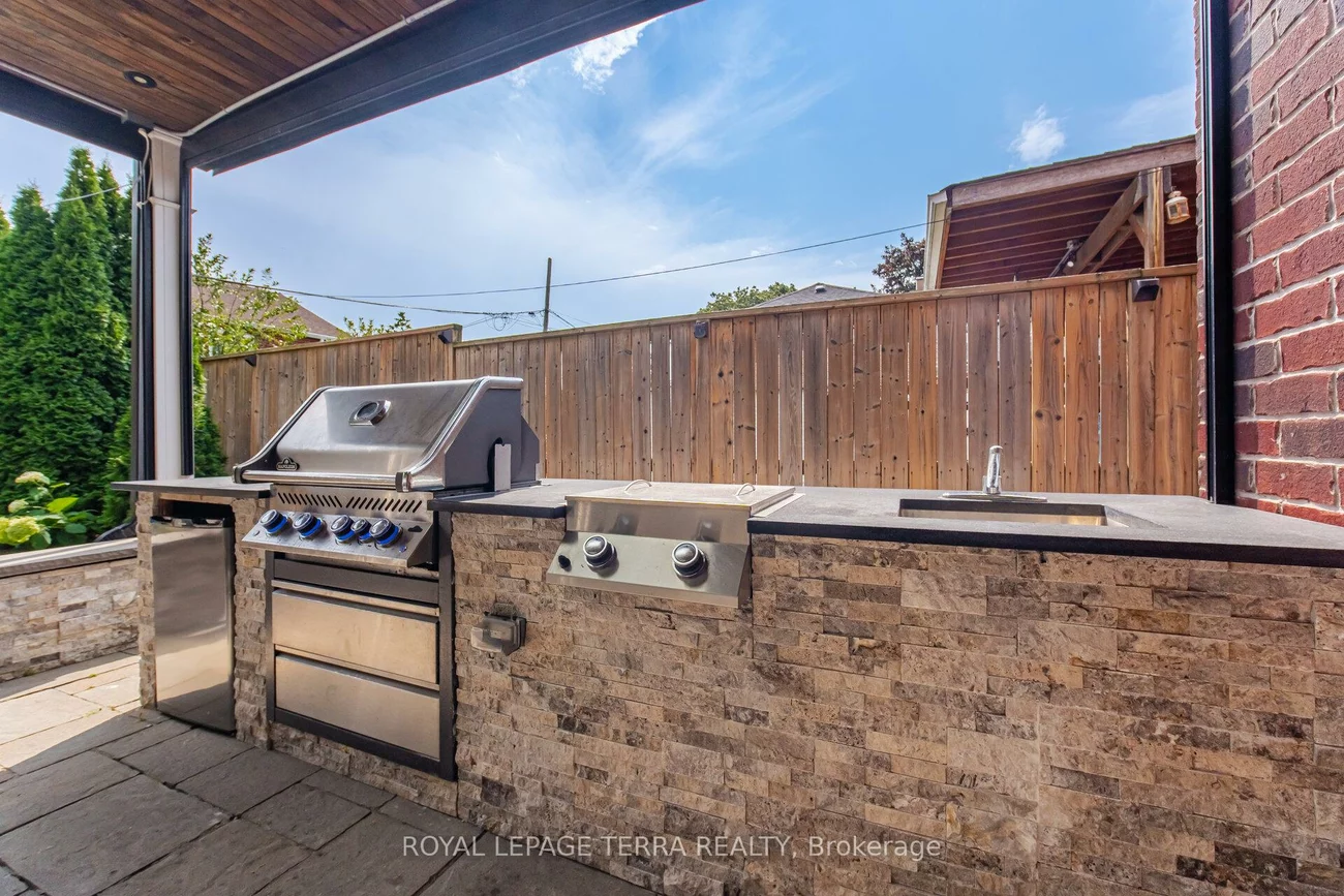 27, Minford, Wexford-Maryvale, Toronto