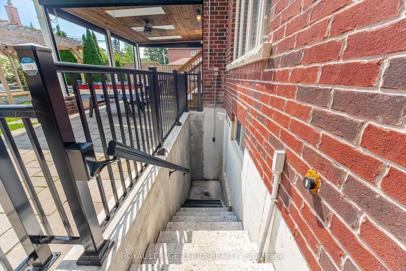27, Minford, Wexford-Maryvale, Toronto
