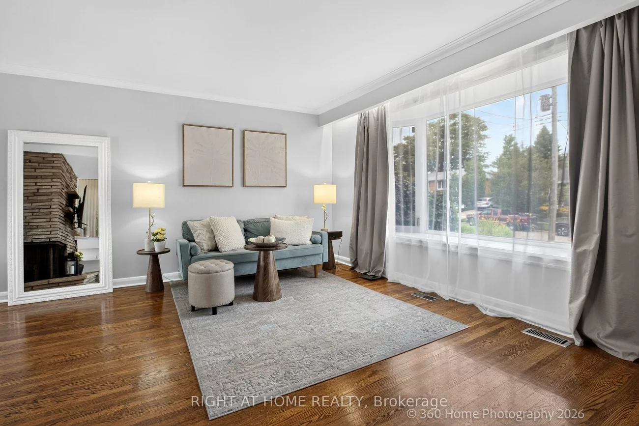 100, Perivale, Bendale, Toronto