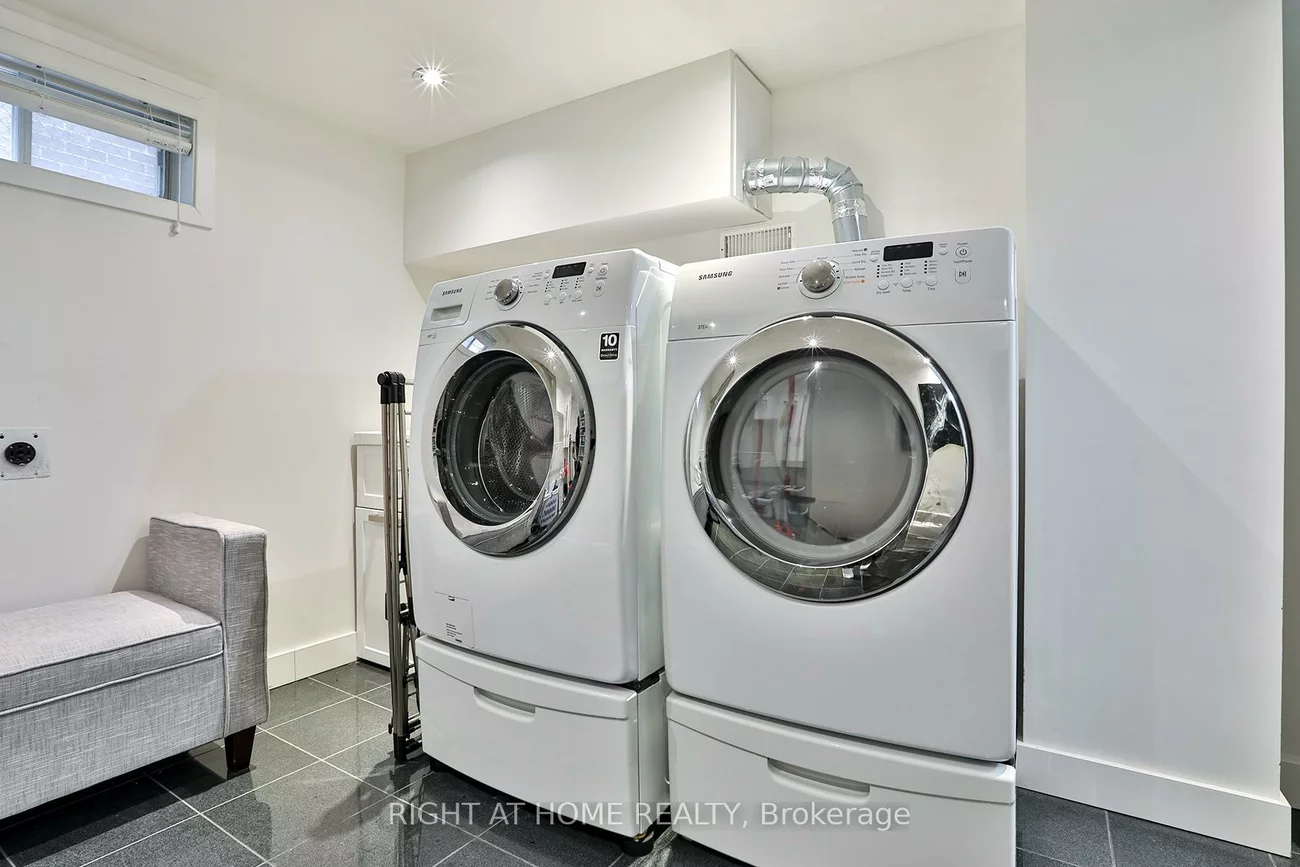 34, Scarcliff, Guildwood, Toronto