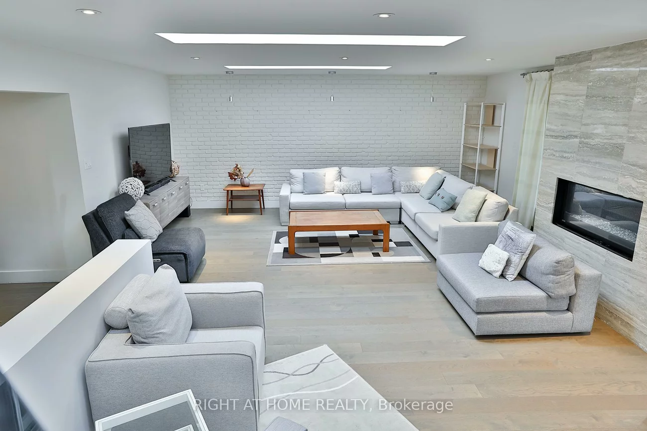 34, Scarcliff, Guildwood, Toronto