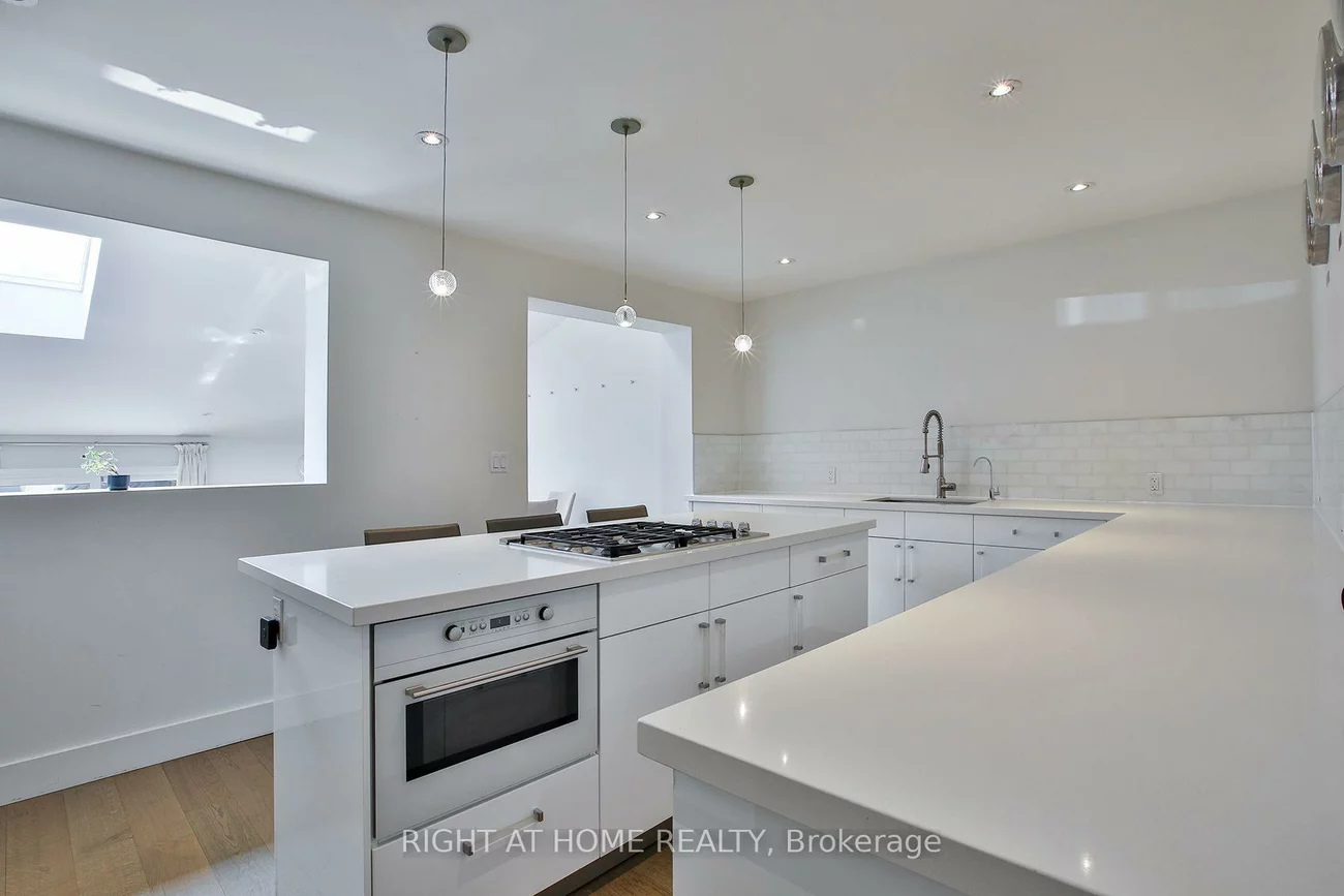 34, Scarcliff, Guildwood, Toronto