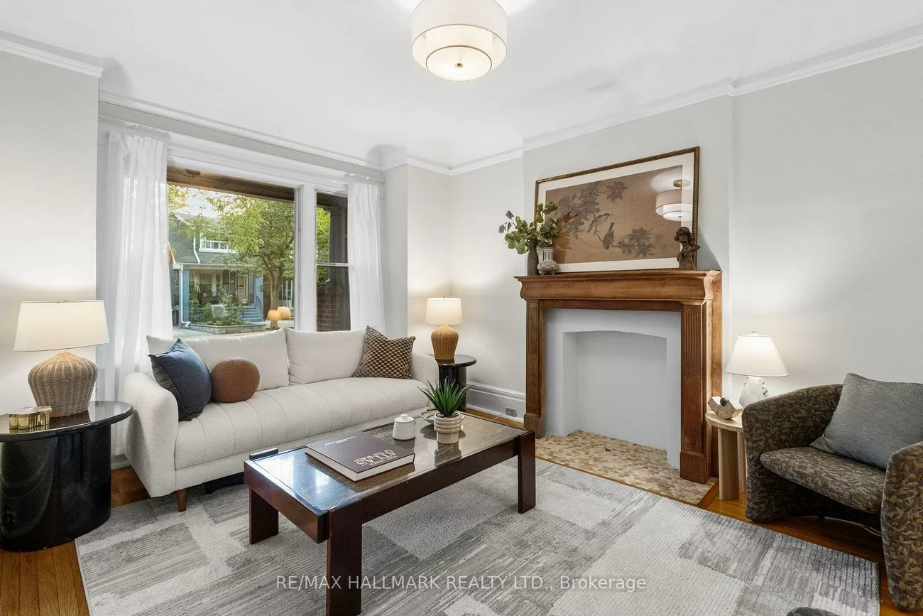 159, Gillard, Greenwood-Coxwell, Toronto
