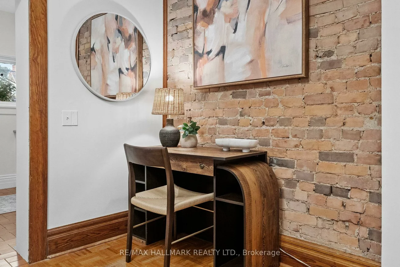 159, Gillard, Greenwood-Coxwell, Toronto